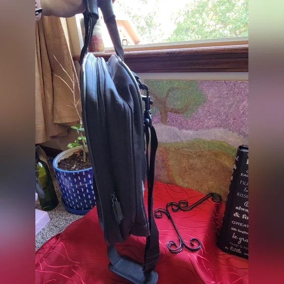 Targus Laptop bag - Picture 10 of 16